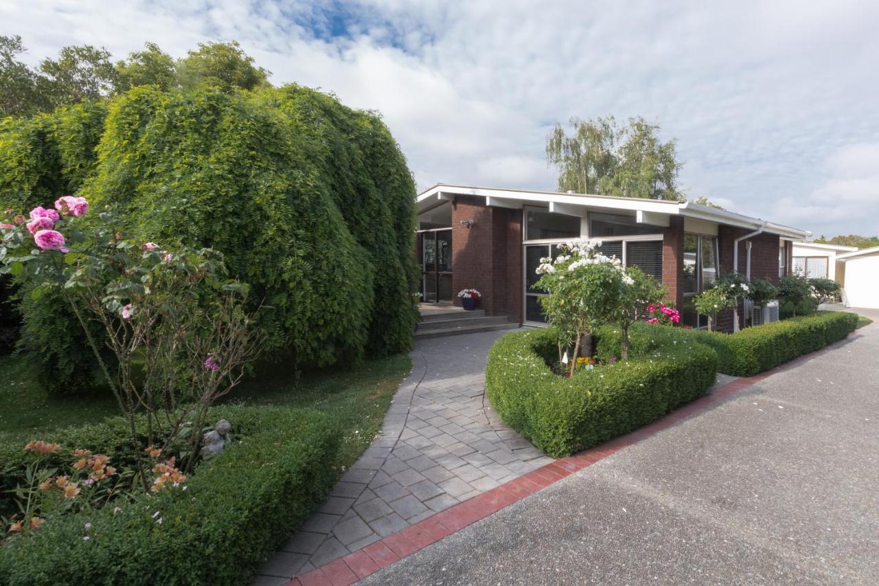 Hotel Quiet Boutique Generous Breakfast Palmerston North Exterior foto